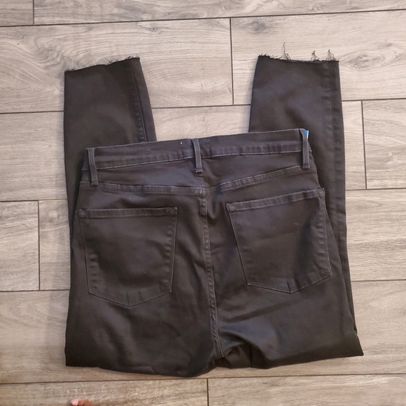 FRAME | Ali High Rise Cigarette Skinny Jeans in Black (Size 31) - Picture 3 of 10